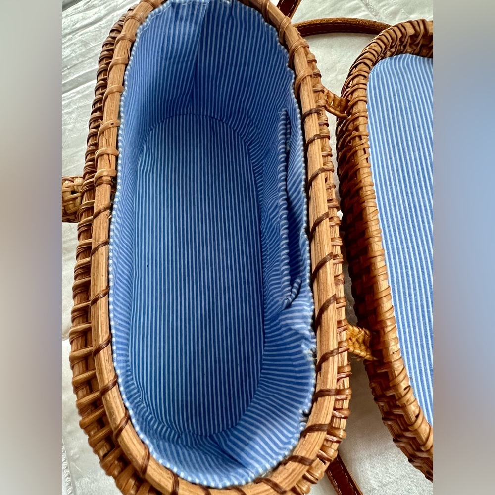 Handmade Rattan Camera Shoulder Bag – Boho Crossbody - Picture 13 of 15